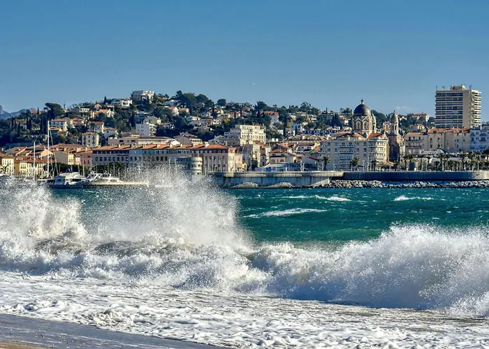 Le Victor Hugo By Interhome * Saint-Raphaël